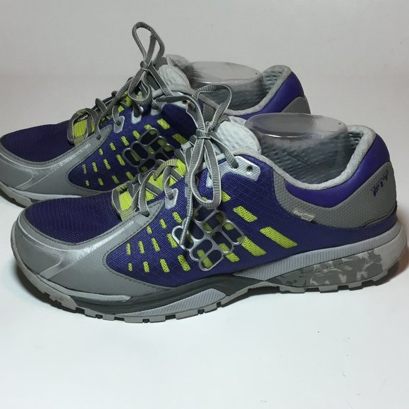 columbia techlite running shoes